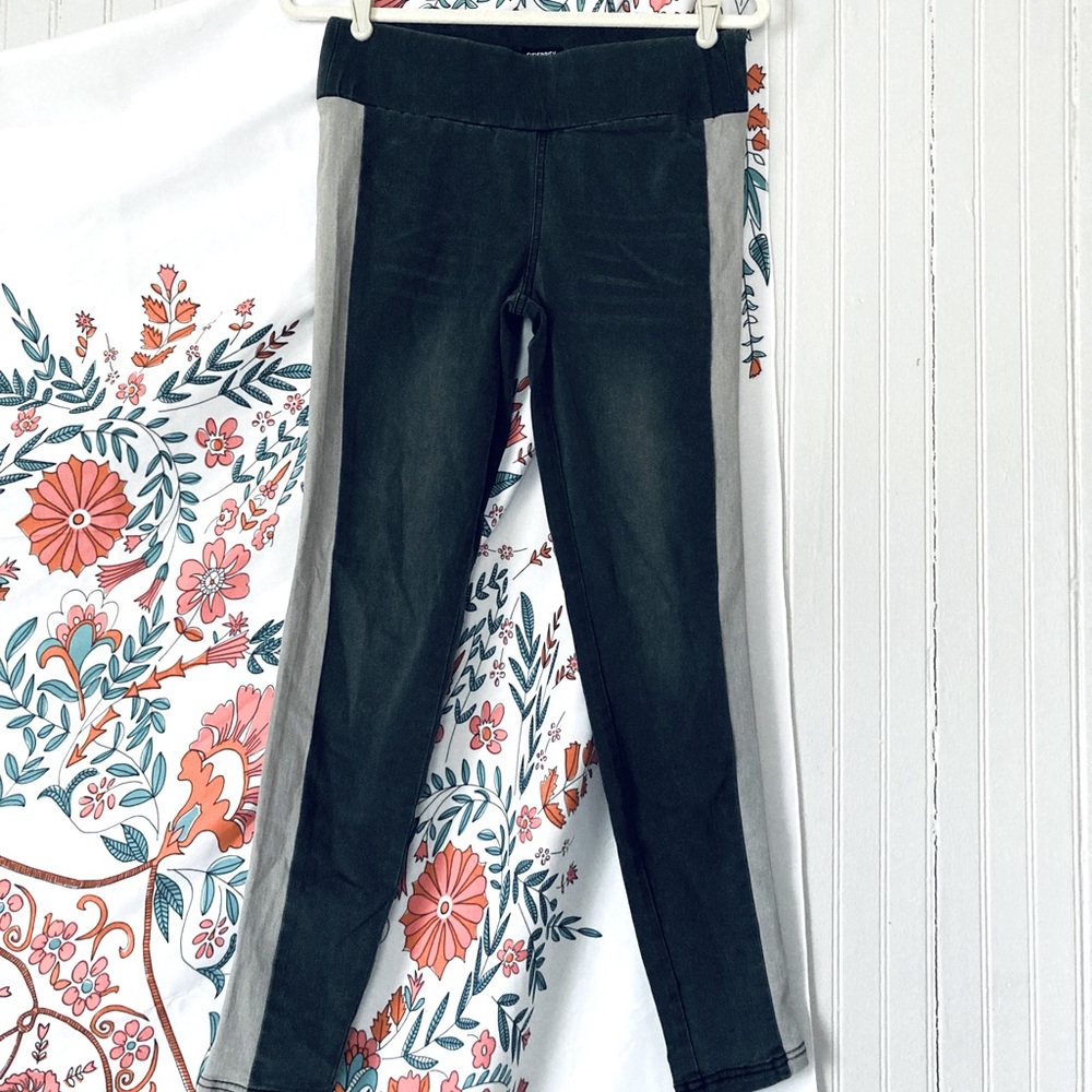 Celebrity Pink Jeans Stripe Dark Gray Stretch Jeggings Pants Women Small 5/7